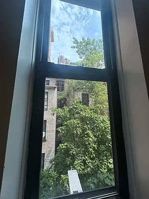 Rented by Immac Realty | media 23