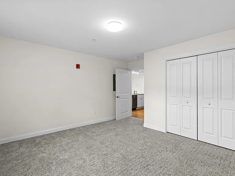 Autumn Woods Apartments — Photo 14