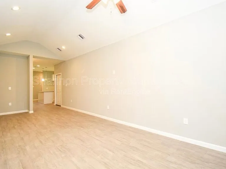 7941 Sparta St — Photo 10
