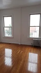 Rented by Nest Seekers International