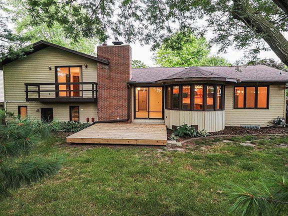 2nd image of 2803 Northwood Dr