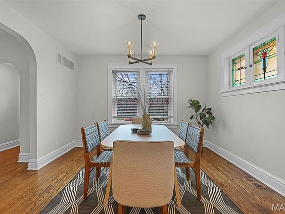 5th image of 6621 Oleatha Ave