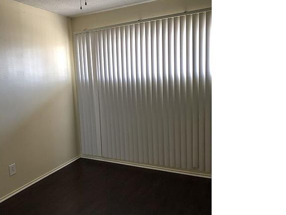 4th image of 130 E Hazel St APT 5