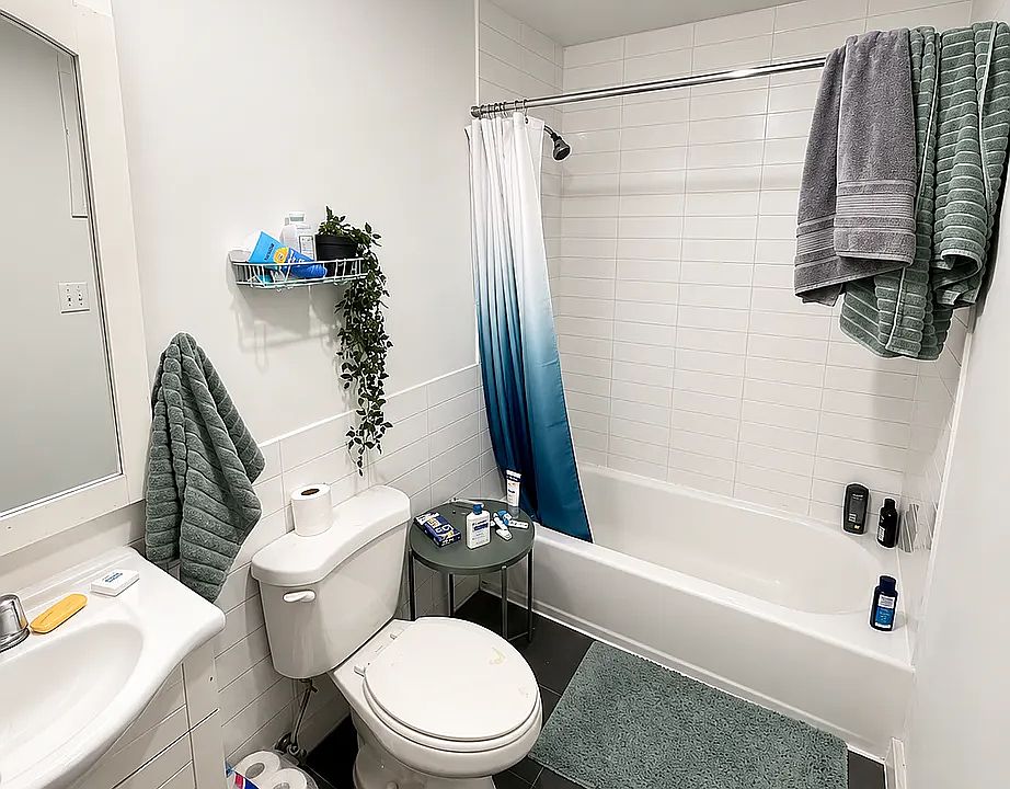 1st image of 54 Knickerbocker Ave APT 4A