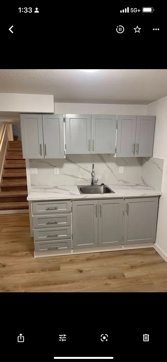 172 Baltic St photo 1