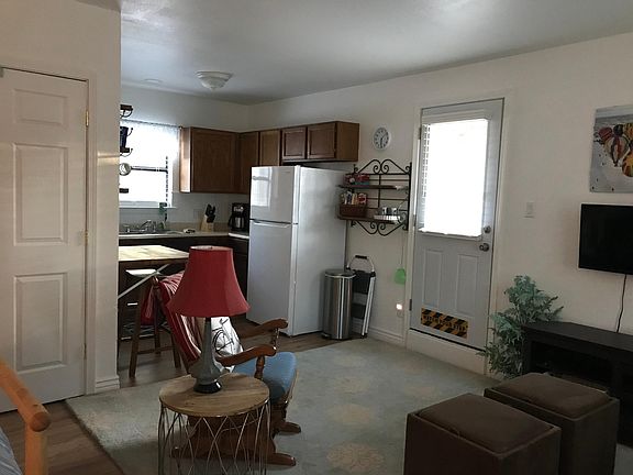 5th image of 201 S Kentucky Ave APT A