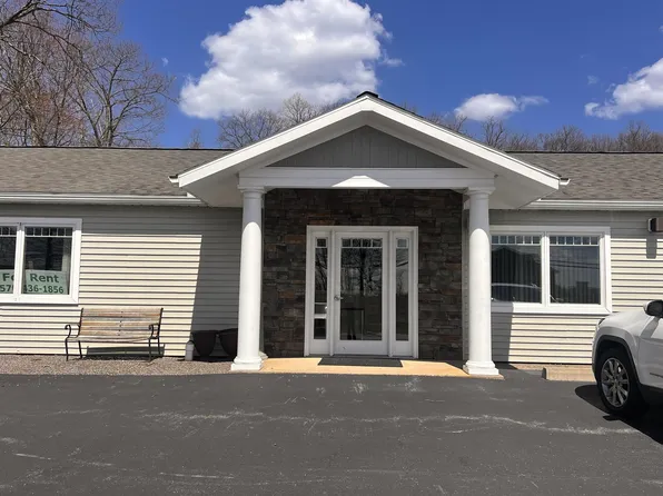 4285 Hollywood Blvd #1, Hazleton, PA 18202