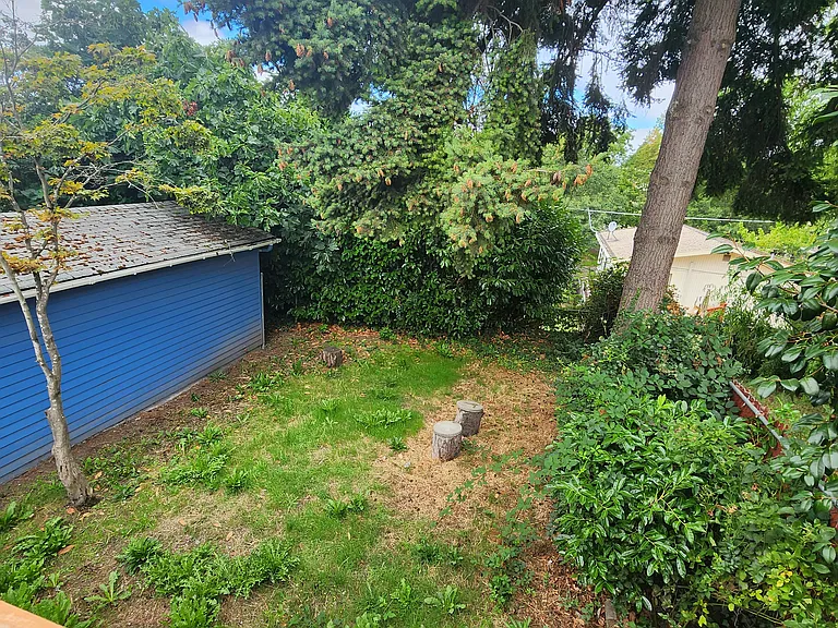 929 23rd Ave S — Photo 17