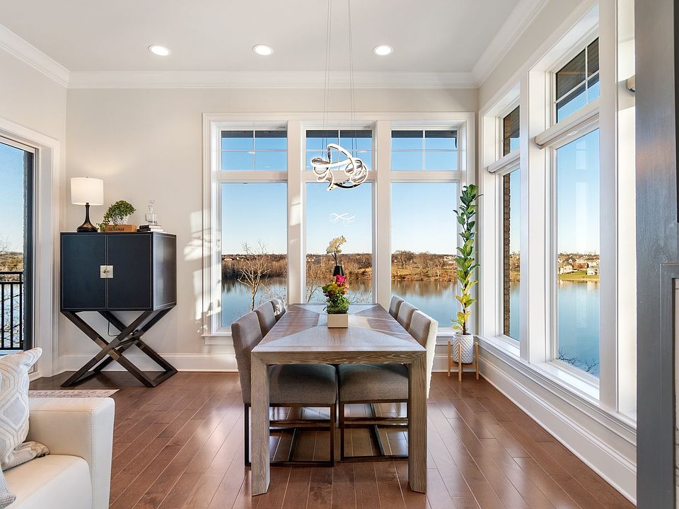 1st image of 1024 Club View Dr Unit F303