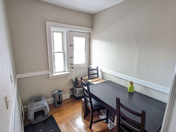 5th image of 4 Cogswell Ave APT 21