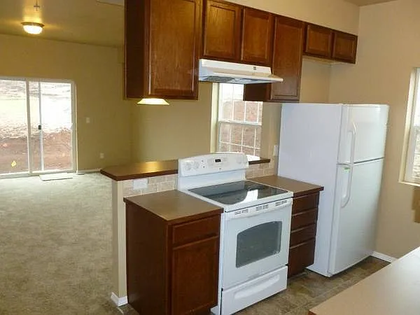 5827 Reed Ln SE #116 — Photo 2