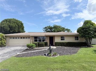 1609 S Hermitage Rd, Fort Myers, FL 33919