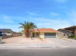 2102 E Russell Rd, Las Vegas, NV 89119