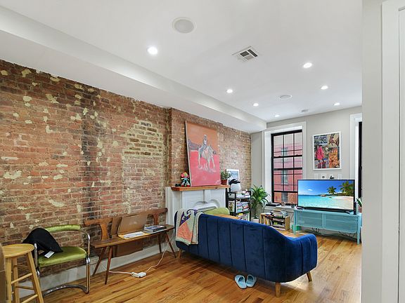5th image of 1446 Fulton St APT 1
