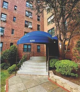9255 Shore Rd APT 2E, Brooklyn, NY, 11209