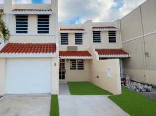 Palmetto Dr, Dorado, PR 00646