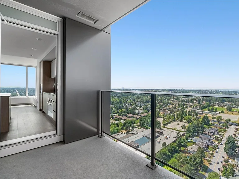 13615 Fraser Hwy #3803 — Photo 18