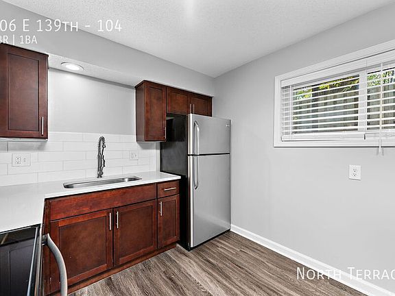 3rd image of 716 E 139th St #104