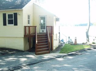 7 Bonaparte Rd, Hopatcong, NJ 07843