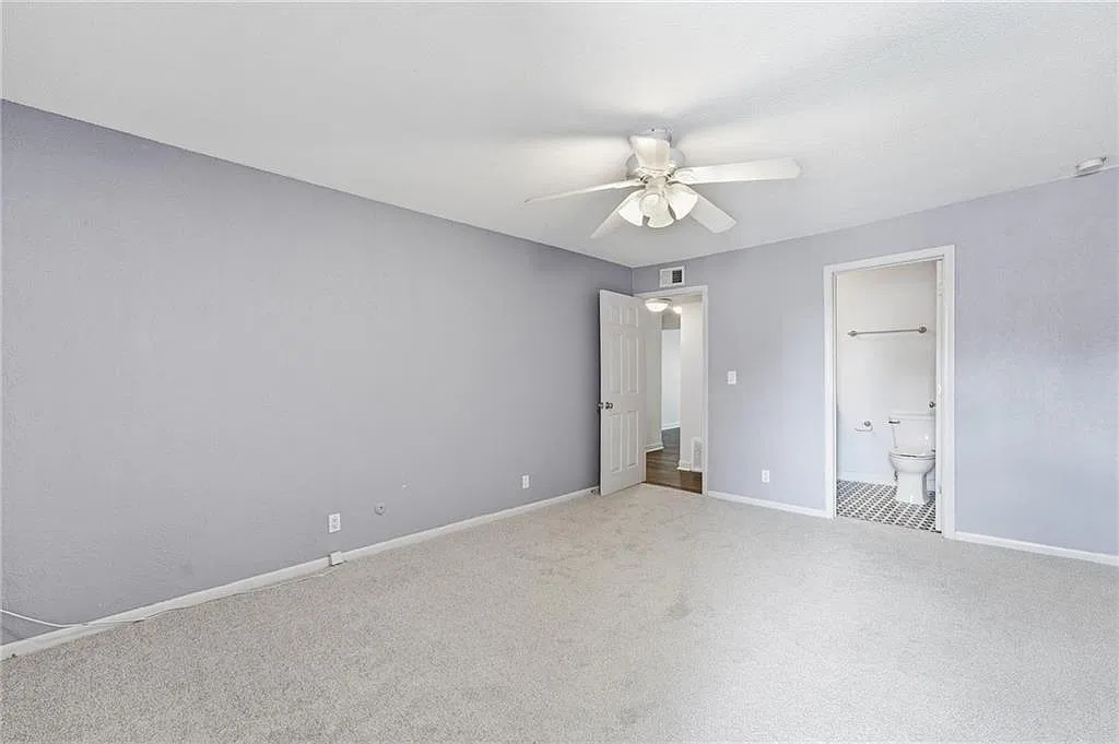 2 bed, 1016 sqft, $1,750 — Photo 4