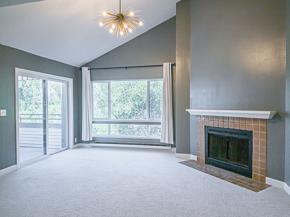 1st image of 1269 Poplar Ave APT 403