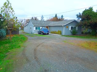 392 Wilson Rd, Central Pt, OR 97502