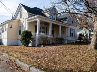 127 Sims St, Carrollton, GA 30117