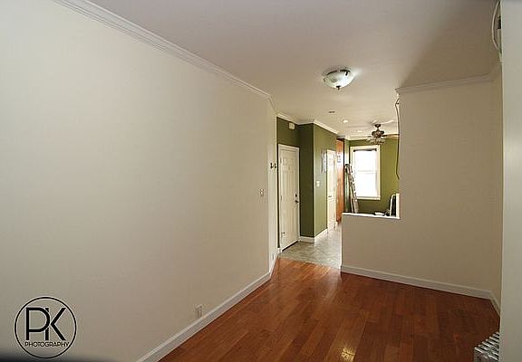 4th image of 29 McGuinness Blvd APT 3R
