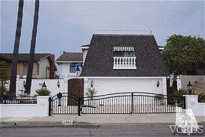 1st image of 2960 Sailor Ave