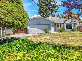 2638 Ernhill Dr, Langford, BC V9C 3N7