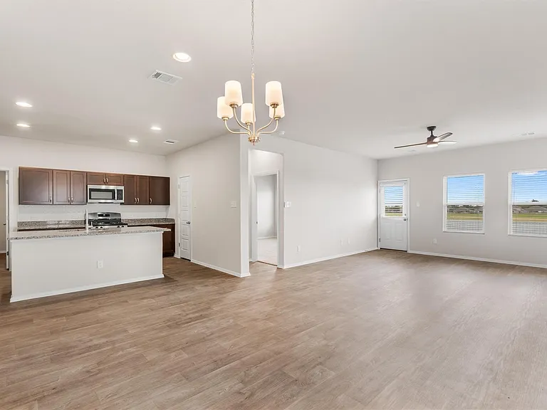 110 Keltic Dr — Photo 10