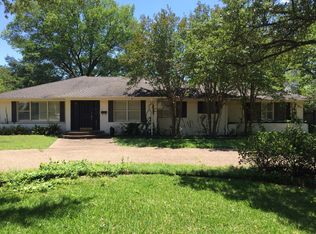 6006 Lupton Dr, Dallas, TX 75225