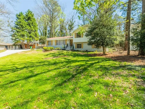 3613 Embry Cir, Atlanta, GA 30341