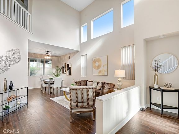 3rd image of 6988 Edinburgh Pl