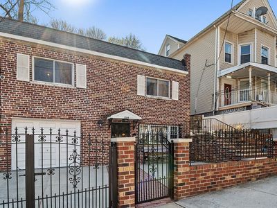 1764 Undercliff Ave, Bronx, NY, 10453