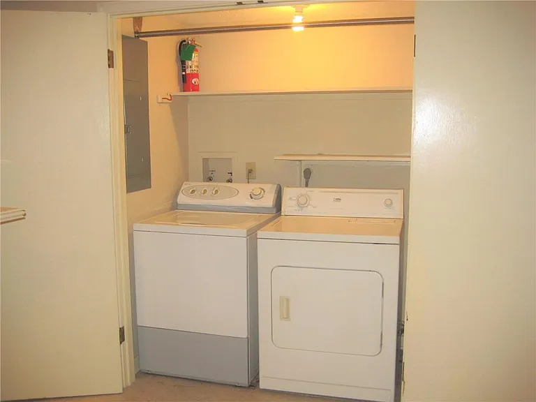 1527 Huron Ave #A — Photo 20