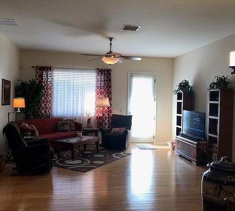 5th image of 8109 N High Branch Dr