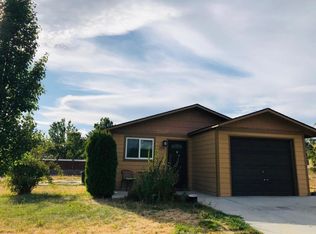 204 N 81st Ave, Yakima, WA 98908