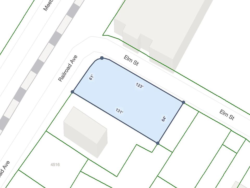 2nd image of 4526 Railroad Ave.