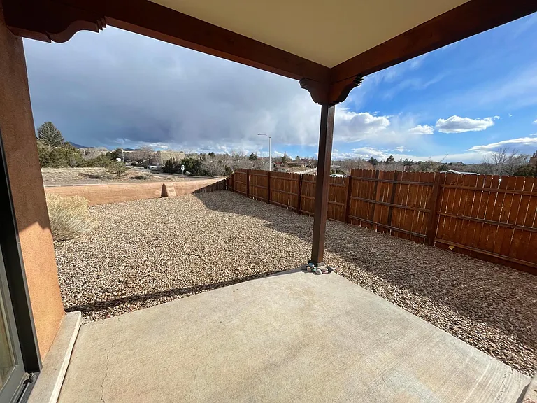 2600 W Zia Rd #V2 — Photo 18