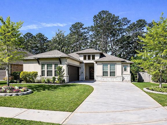 3rd image of 604 Castlewood Cove Ln