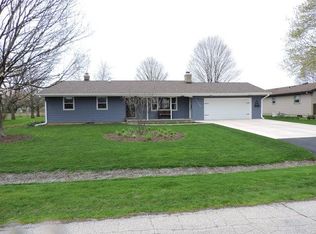 17809 Meadow Ln, Union, IL 60180