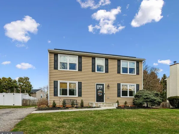 7338 Argonne Dr, Marriottsville, MD 21104