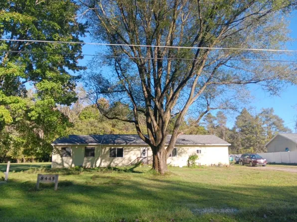 8445 Moorish Rd, Birch Run, MI 48415