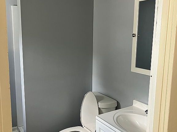 5th image of 118 Palmer Ave