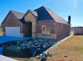 132 Spring Run Dr, Decatur, TX 76234