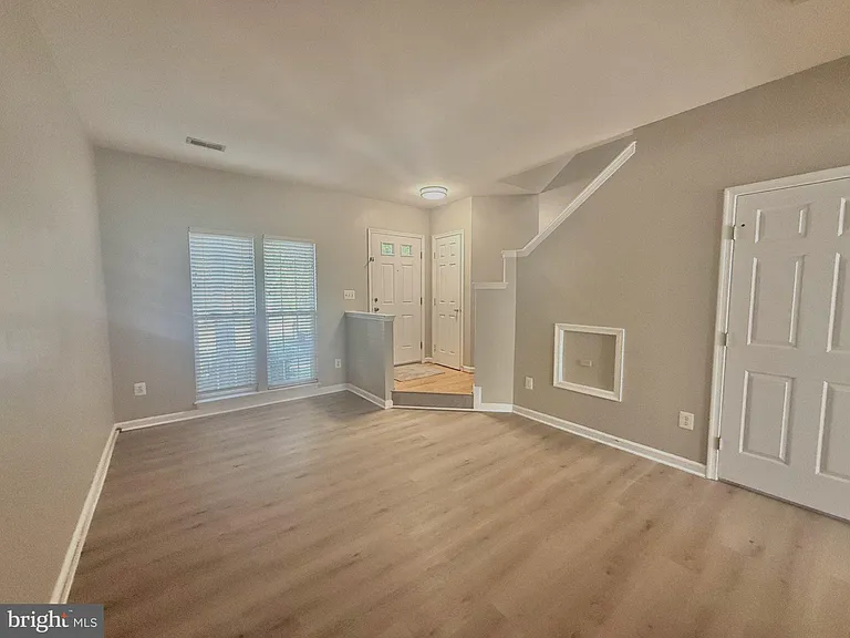 44487 Potter Ter — Photo 2