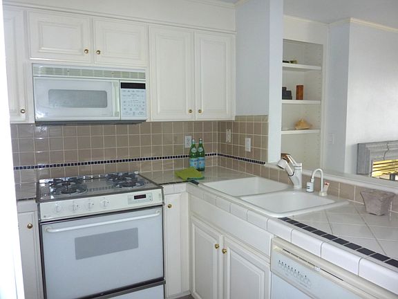 3rd image of 22218 5th Ave S APT 203