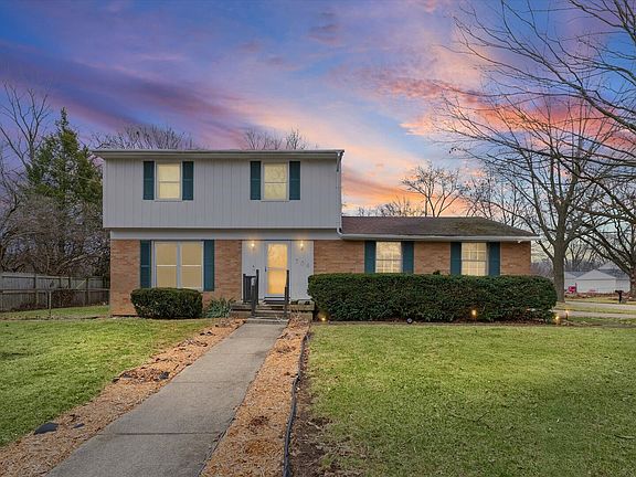 2nd image of 708 Stratford Dr