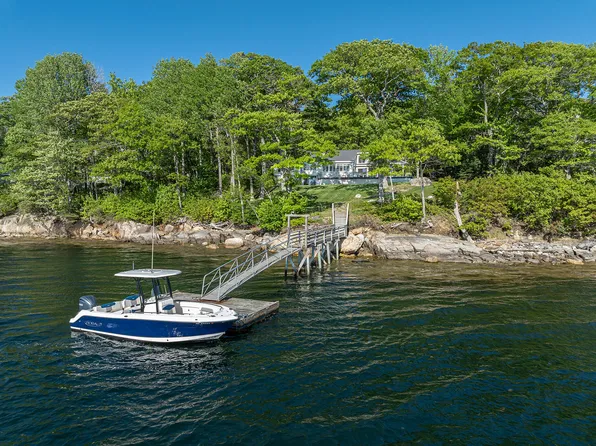 637 Ocean Point Road, Boothbay, ME 04544